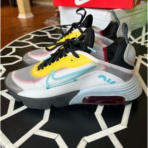 Nike Men’s AIR MAX 2090 'SPEED YELLOW AQUA' Lace Bubble Rubber Sole Sneakers